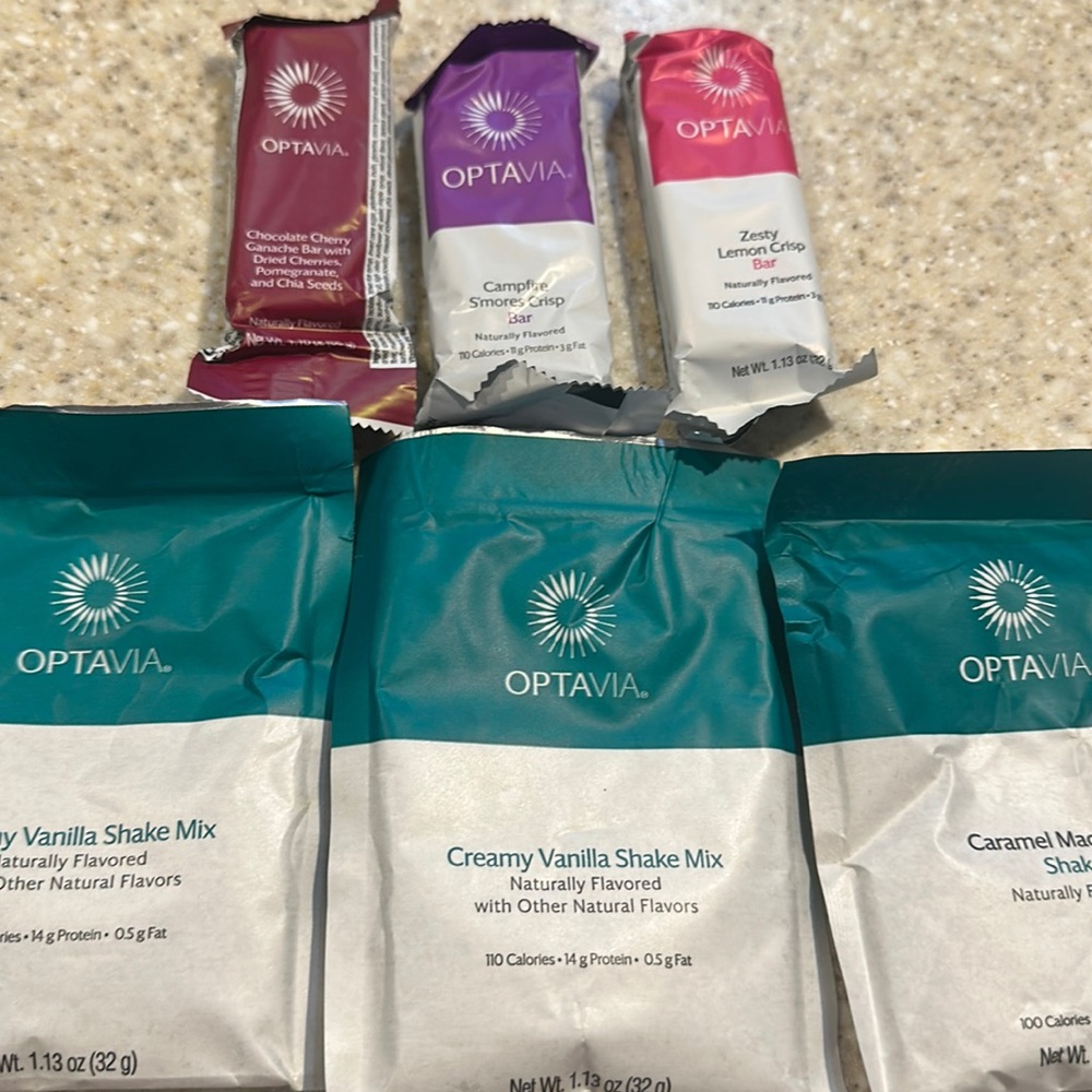 Optavia lot of assorted sweet fuelings “expired”